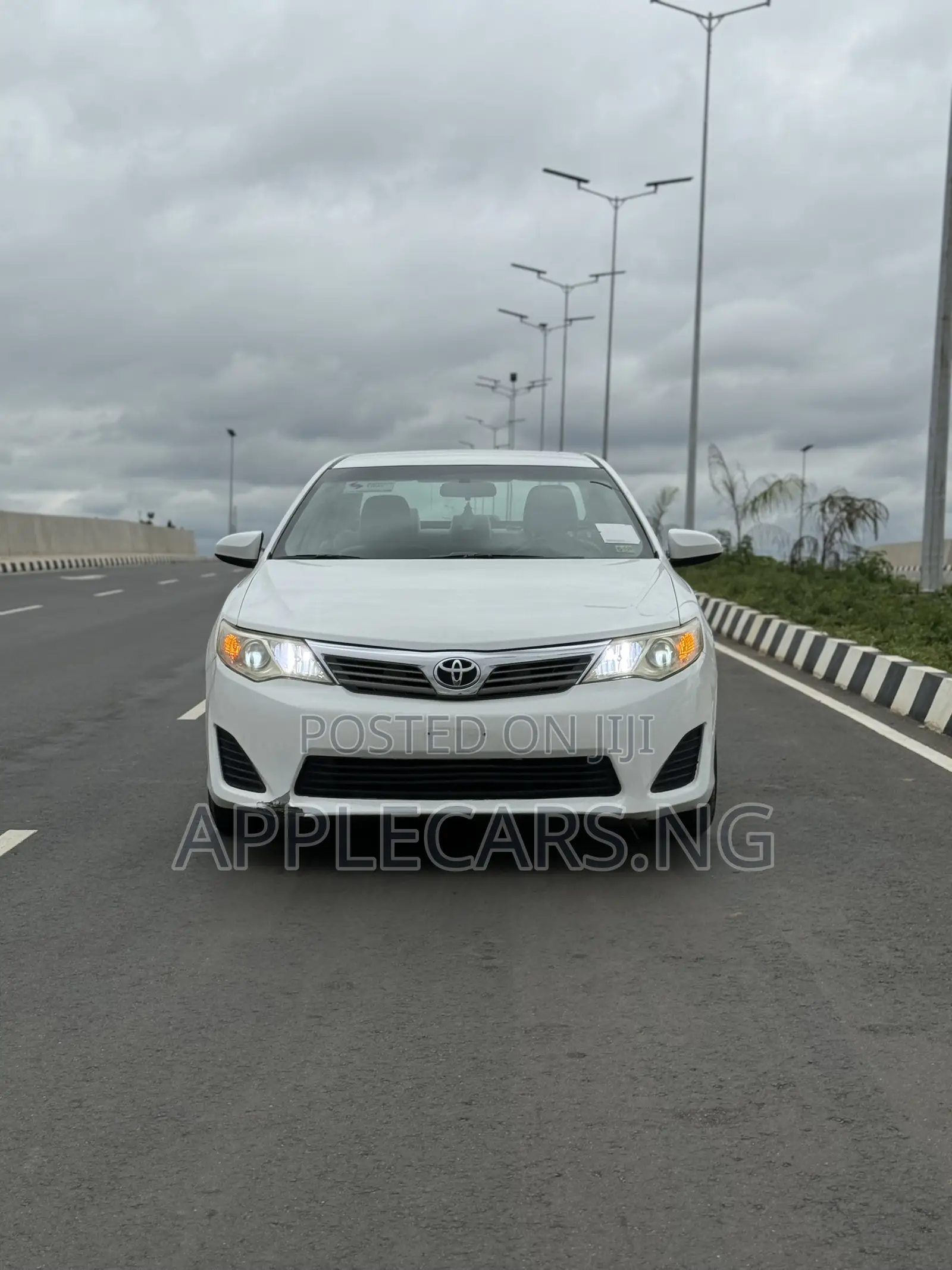Toyota Camry 2013 White