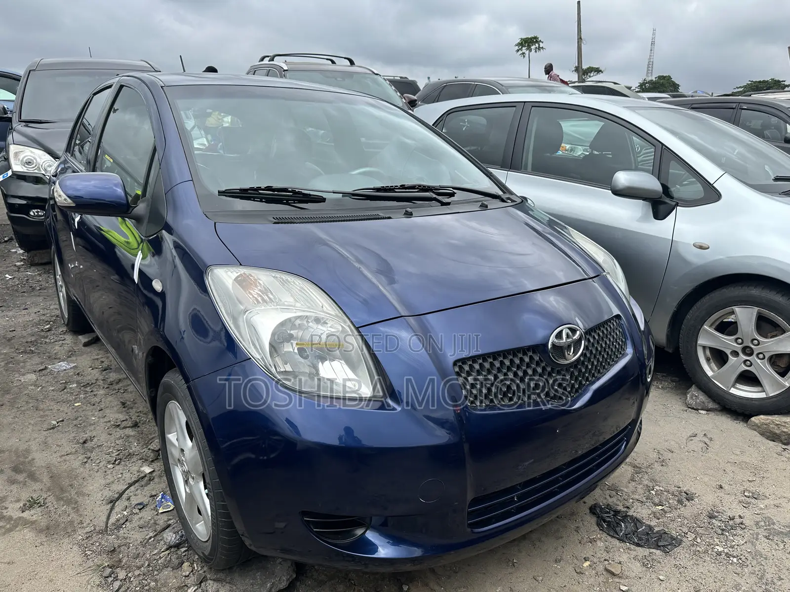 Toyota Yaris 2011 Blue