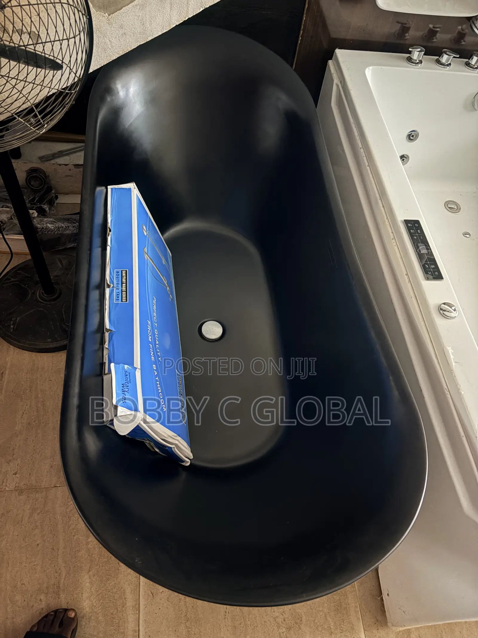 Black Bathtub