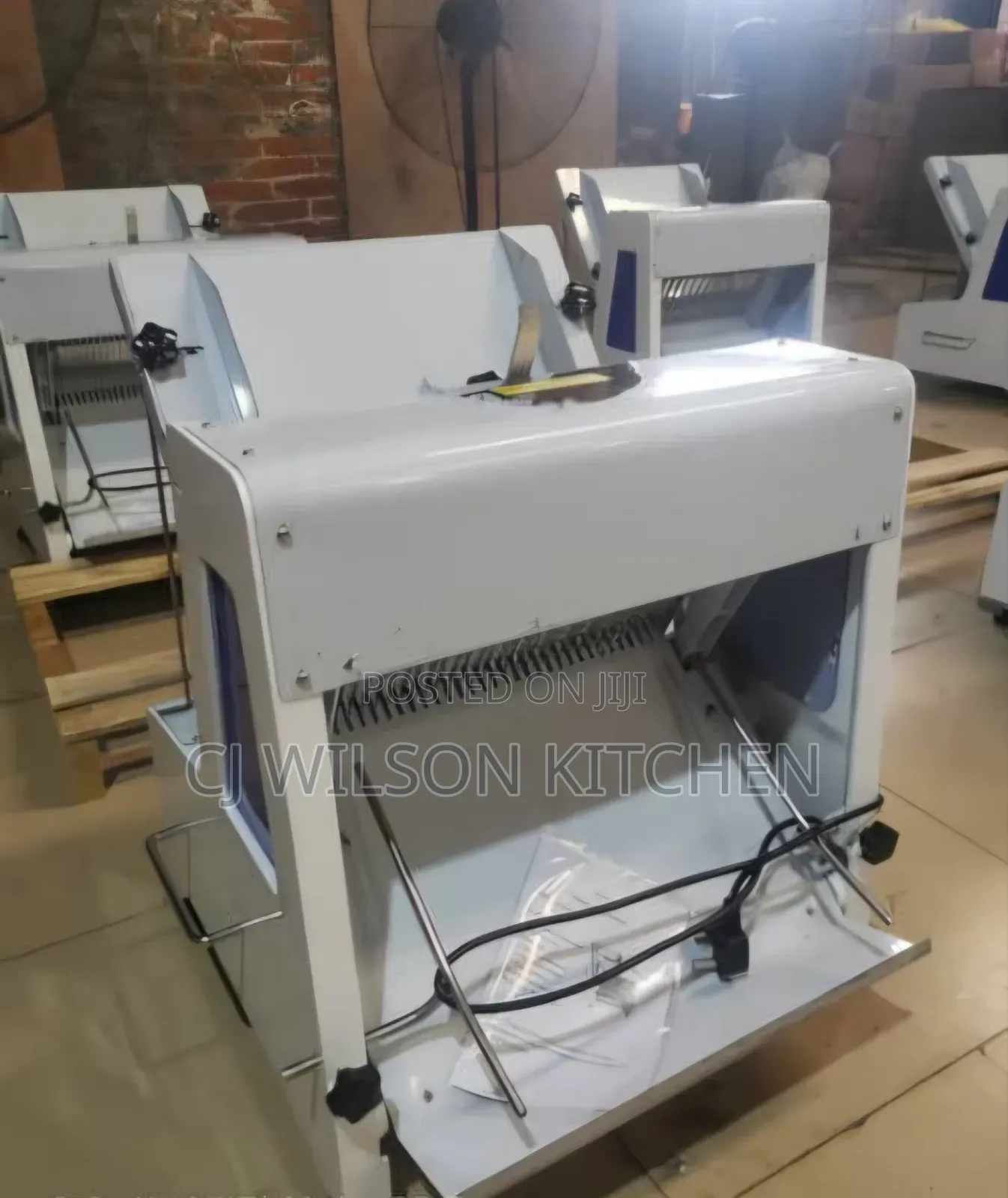 Commercial Bread Slicing Machine