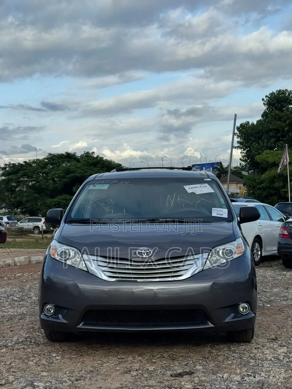 Toyota Sienna LE 8 Passenger 2012 Gray