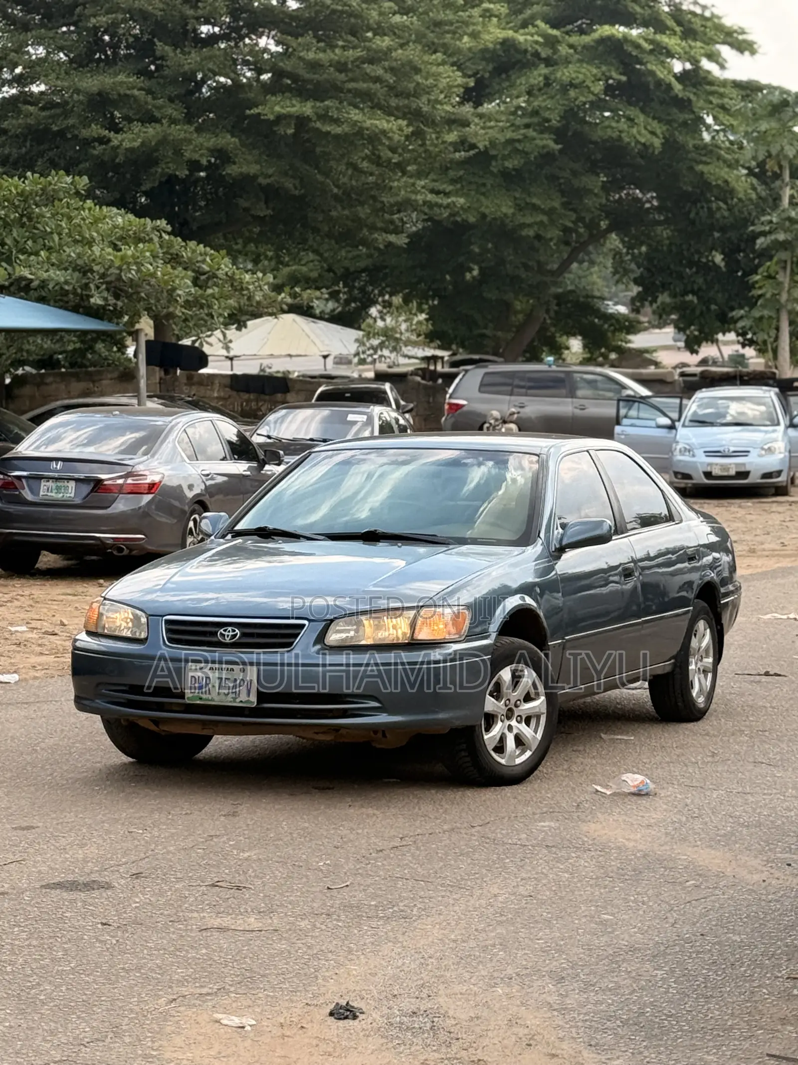 Toyota Camry LE 4dr Sedan (2.2L 4cyl 4A) 2000 Blue