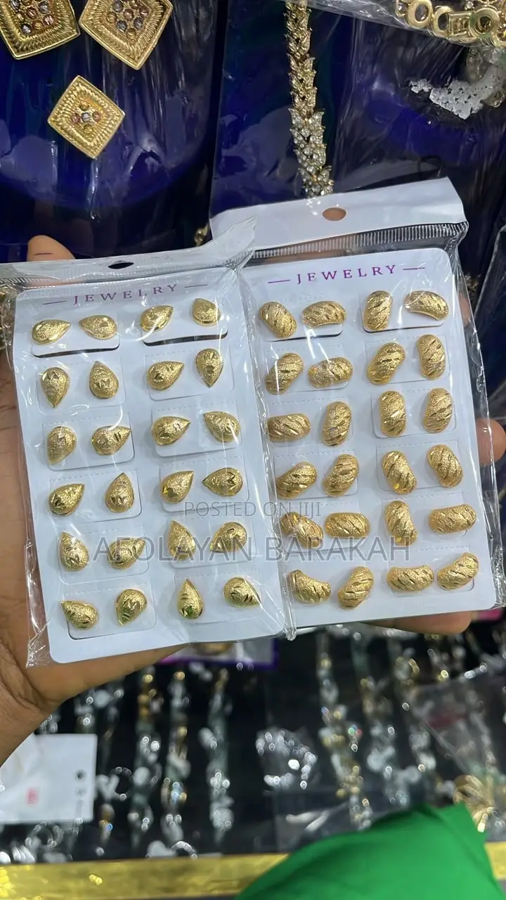 Luxury Studs