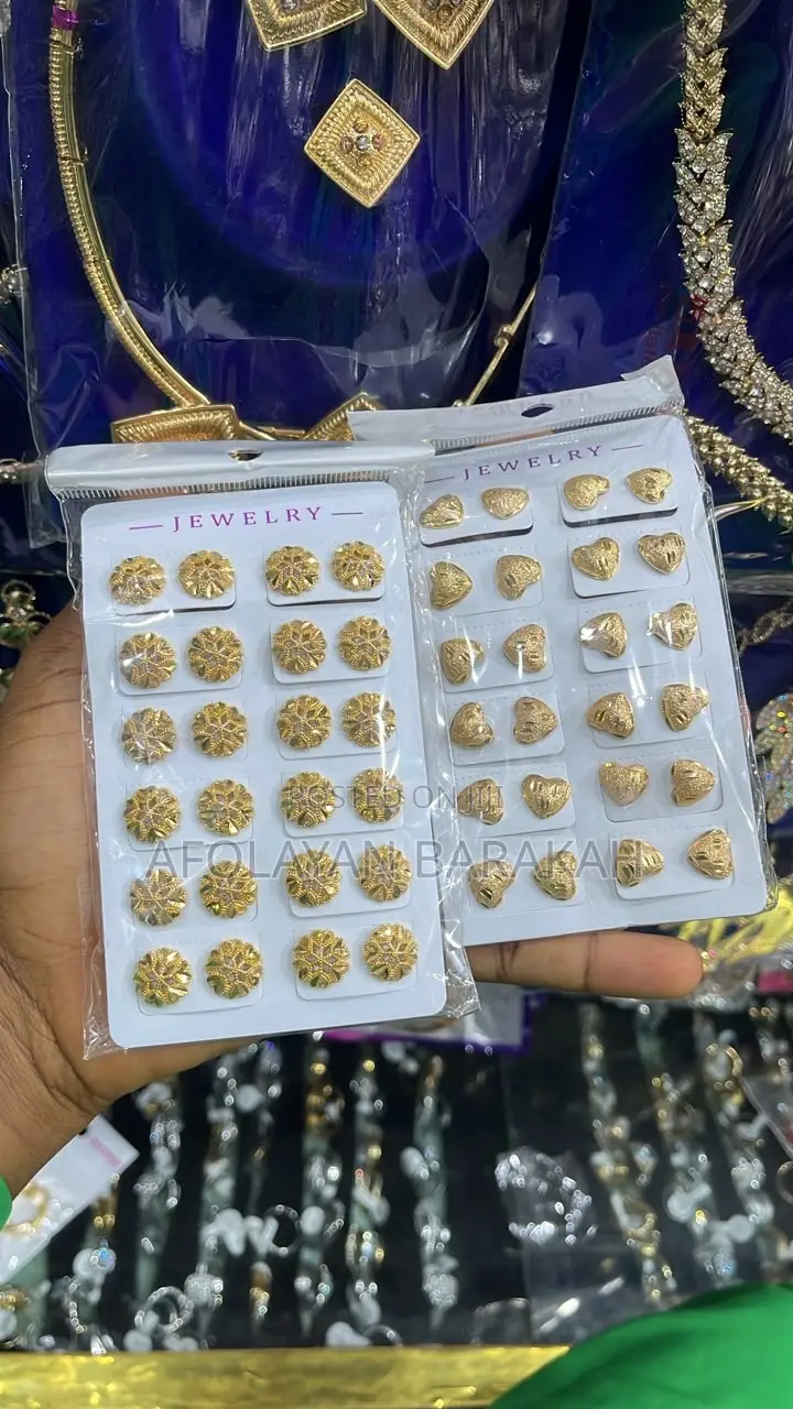 Luxury Studs