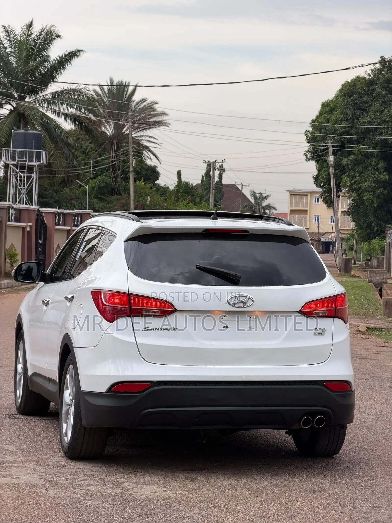 Hyundai Santa Fe 2013 White