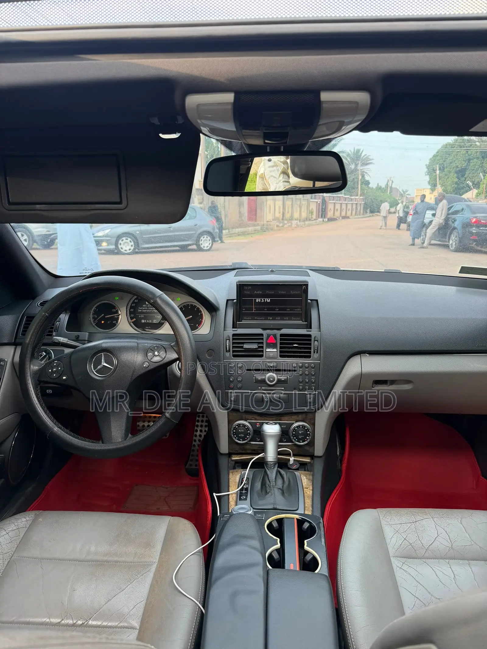 Mercedes-Benz C300 2008 Silver