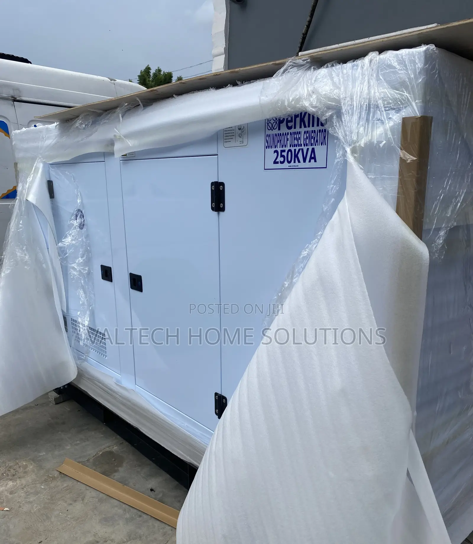 Powerful 250KVA Perkins Generator – Low Fuel Consumption