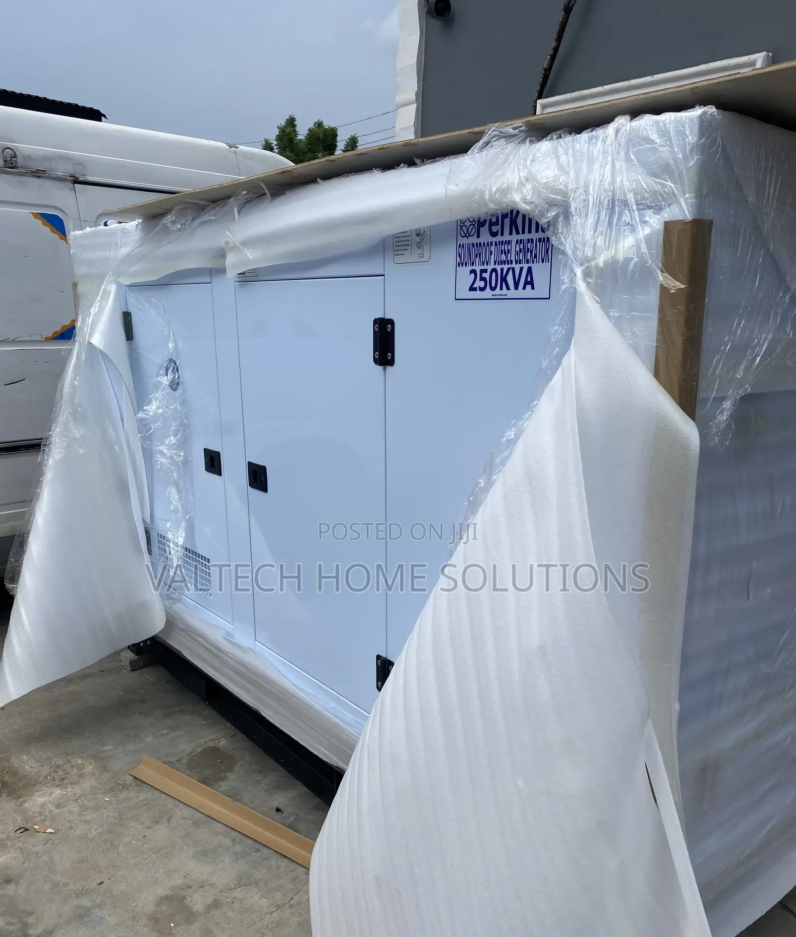 250KVA Perkins Industrial Generator – Long-Lasting Performance