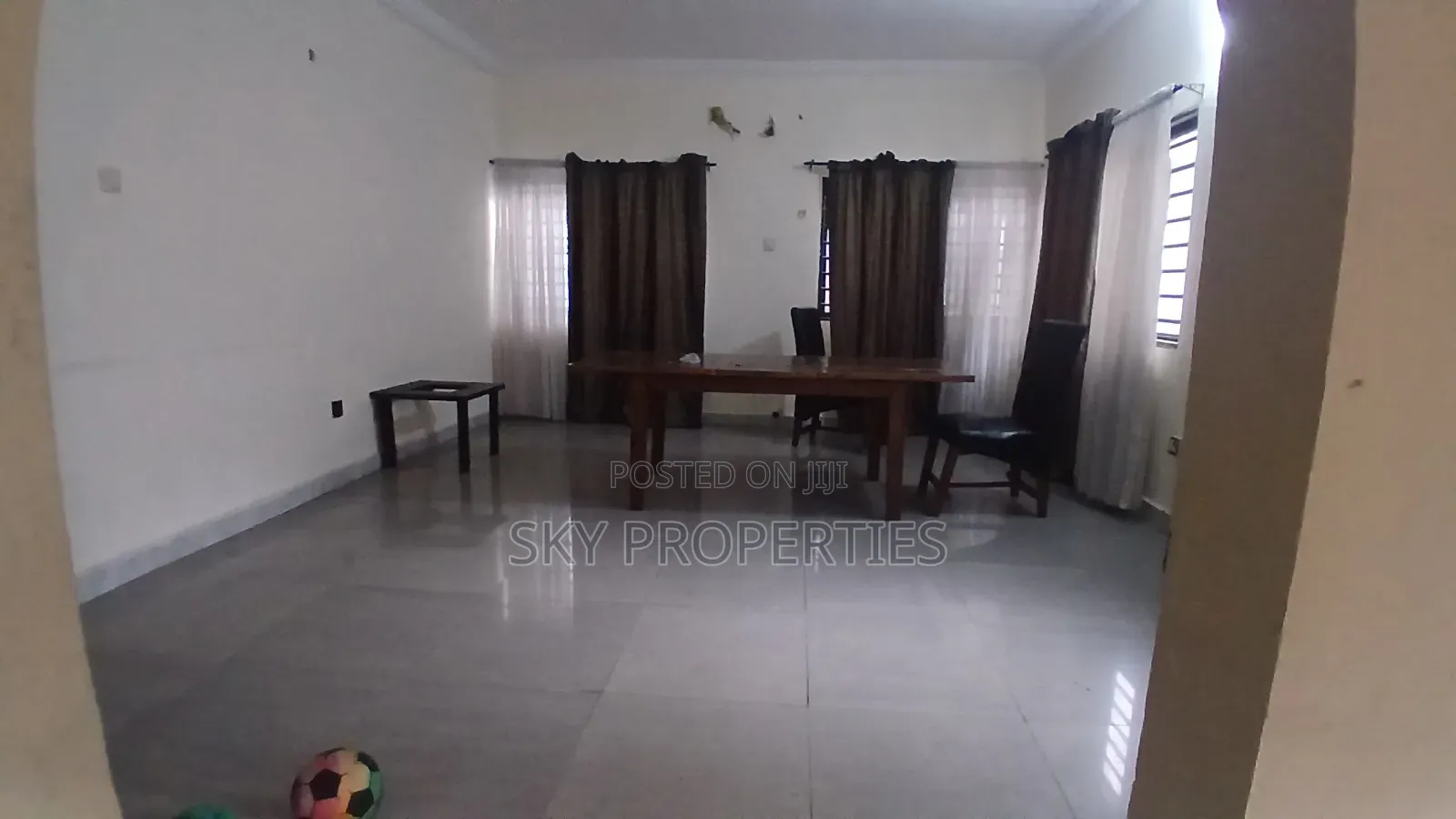 5 Bedroom Detached Duplex for Rent in Lekki Fhase1