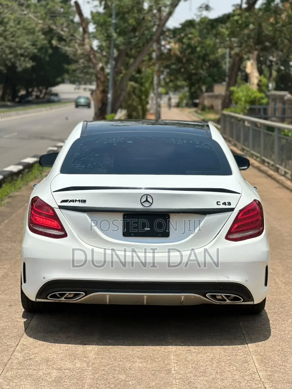 Mercedes-Benz C450 2017 White