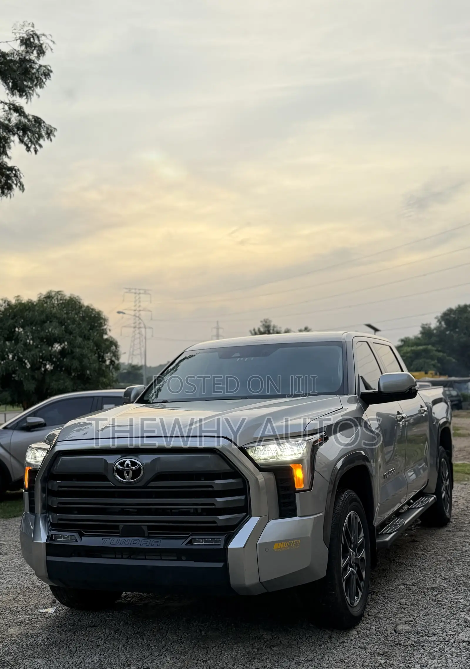 Toyota Tundra Limited CrewMax 6.5' Bed 2024 Silver