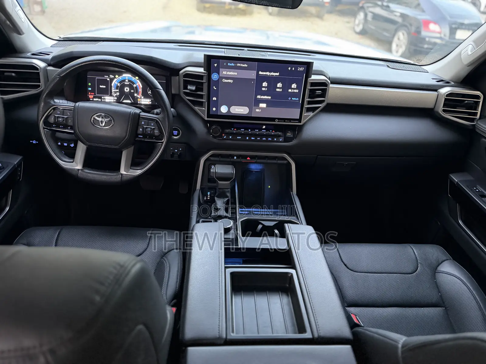 Toyota Tundra Limited CrewMax 6.5' Bed 2024 Silver