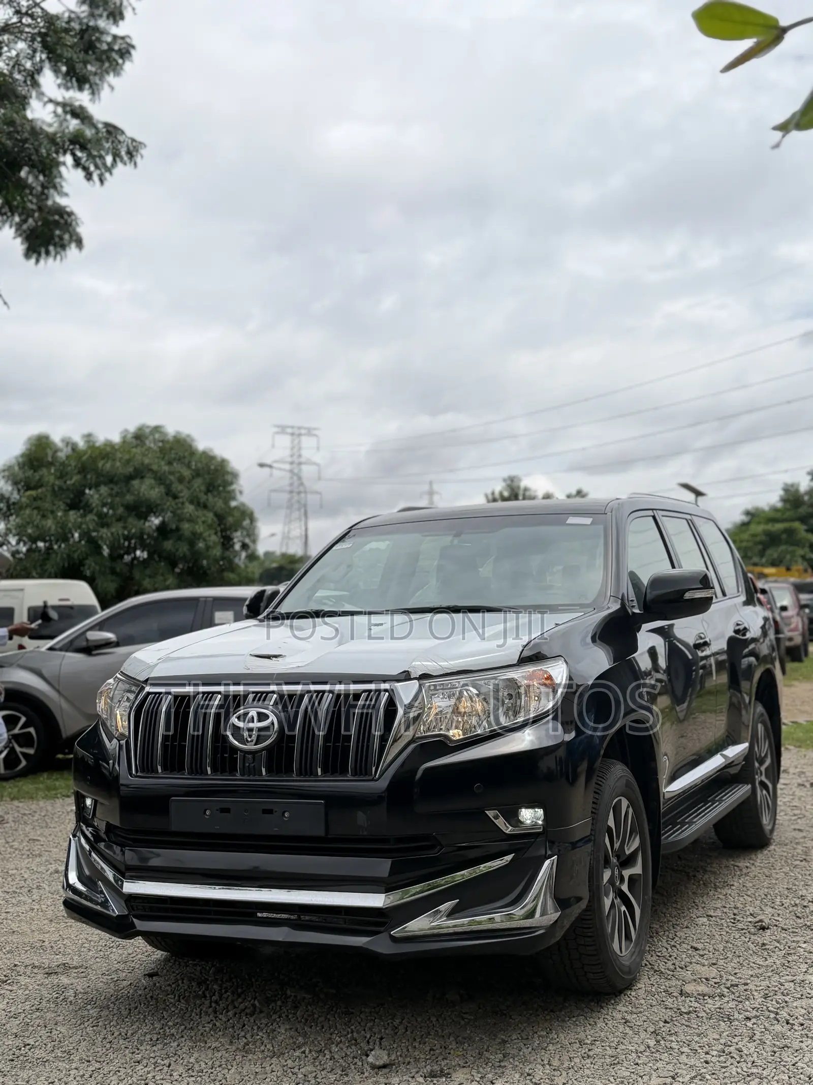 Toyota Land Cruiser Prado 2.4 Petrol 2024 Silver