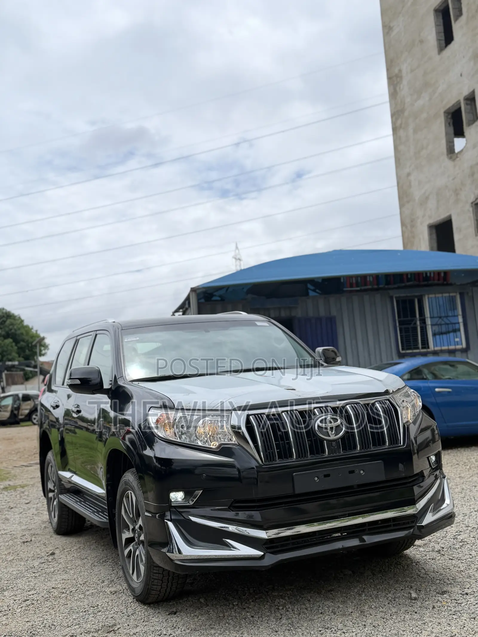 Toyota Land Cruiser Prado 2.4 Petrol 2024 Silver