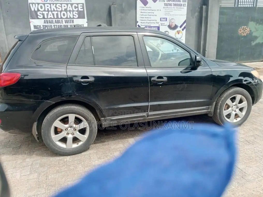 Hyundai Santa Fe 2008 Black