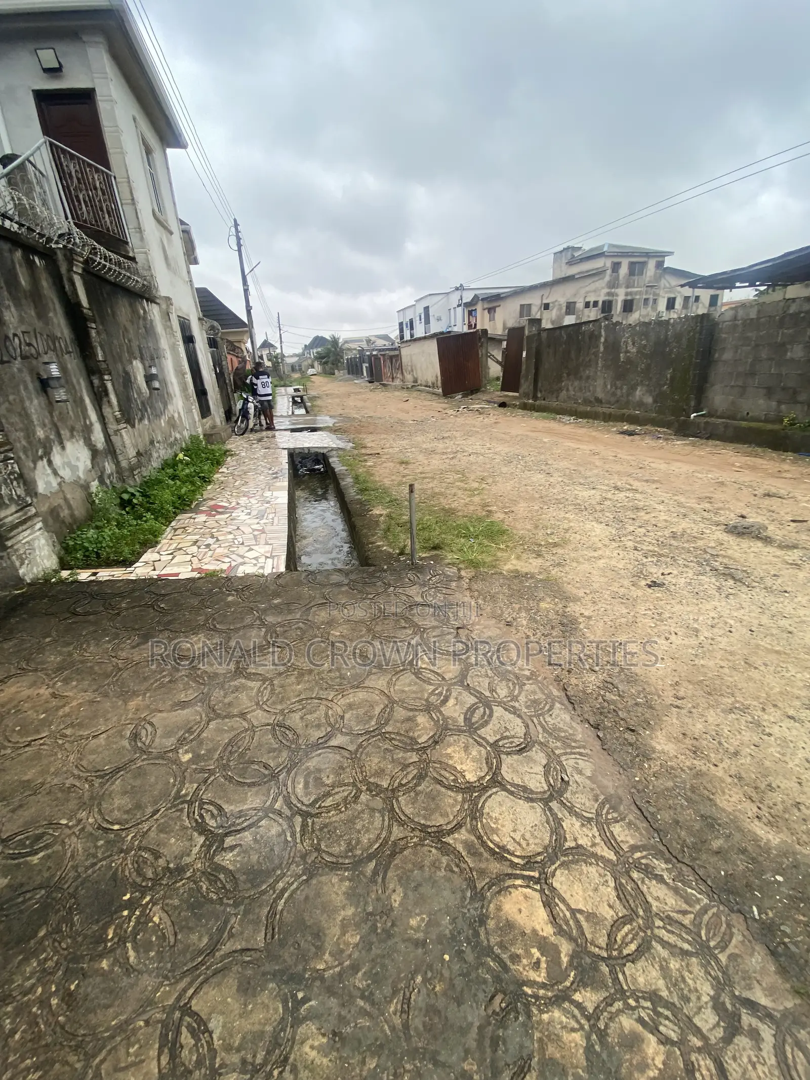 Fenced Gated Dry Full Plot of Land at Isheri Oshun via Jakande Gate
