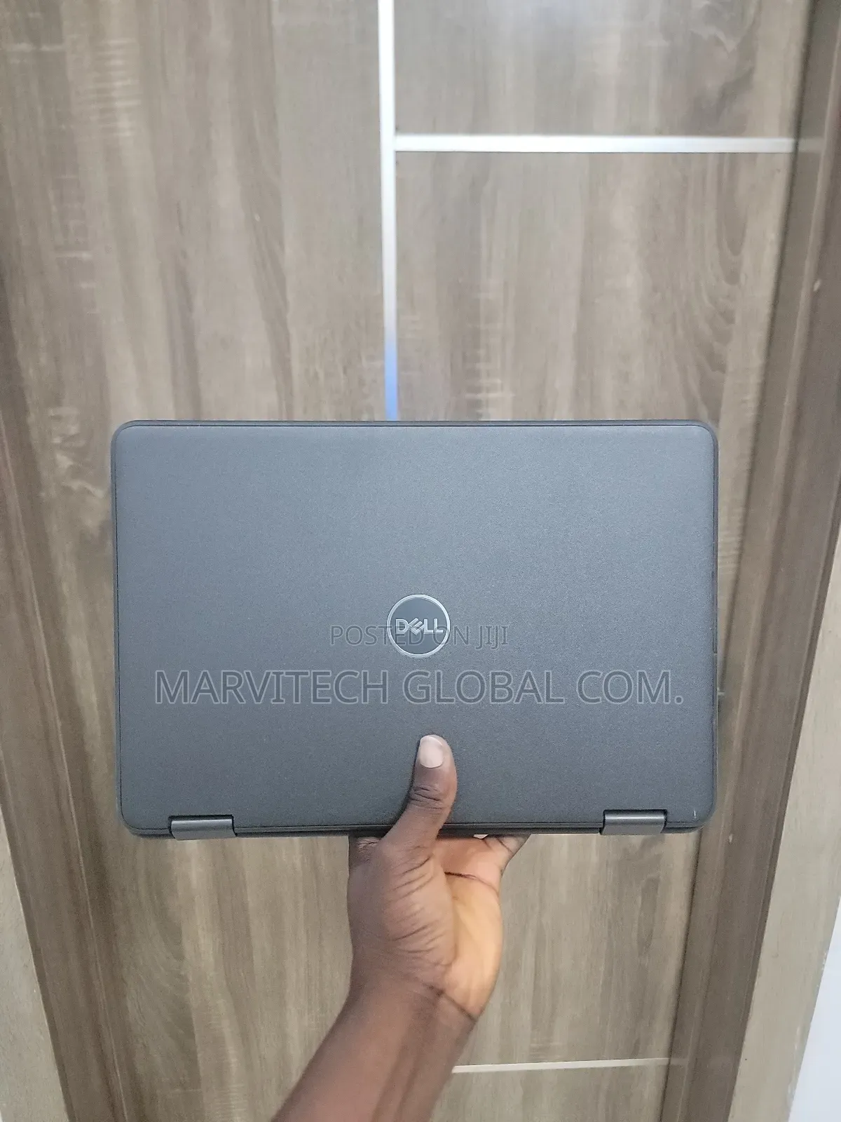 Laptop Dell Latitude 3190 2-in-1 4GB Intel Pentium SSD 256GB