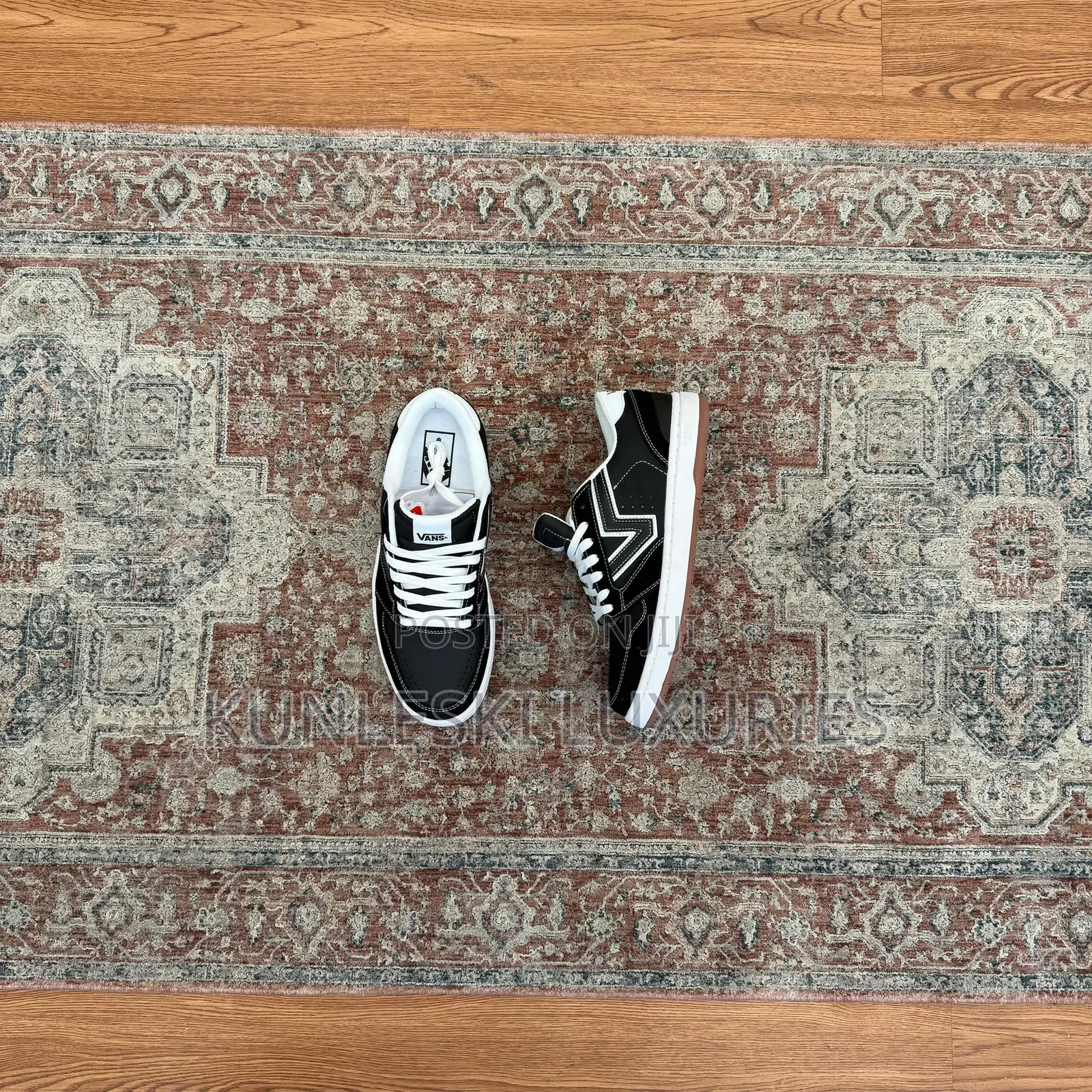 Original Vans Lowland 2.0 Sneakers