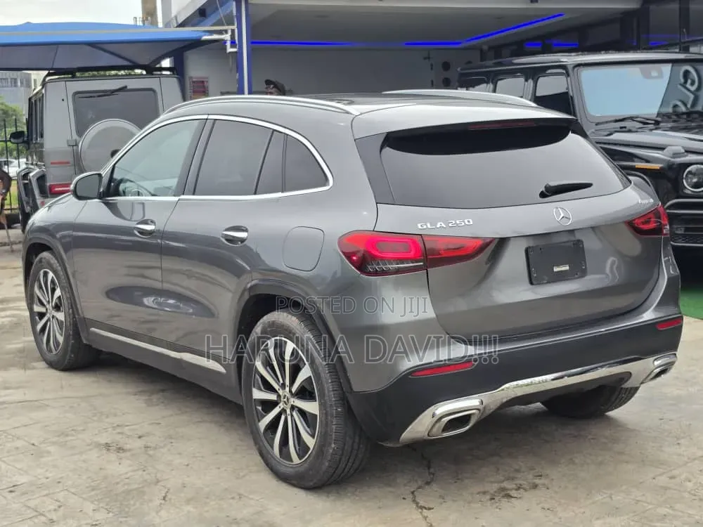 Mercedes-Benz GLA 250 2020 Gray