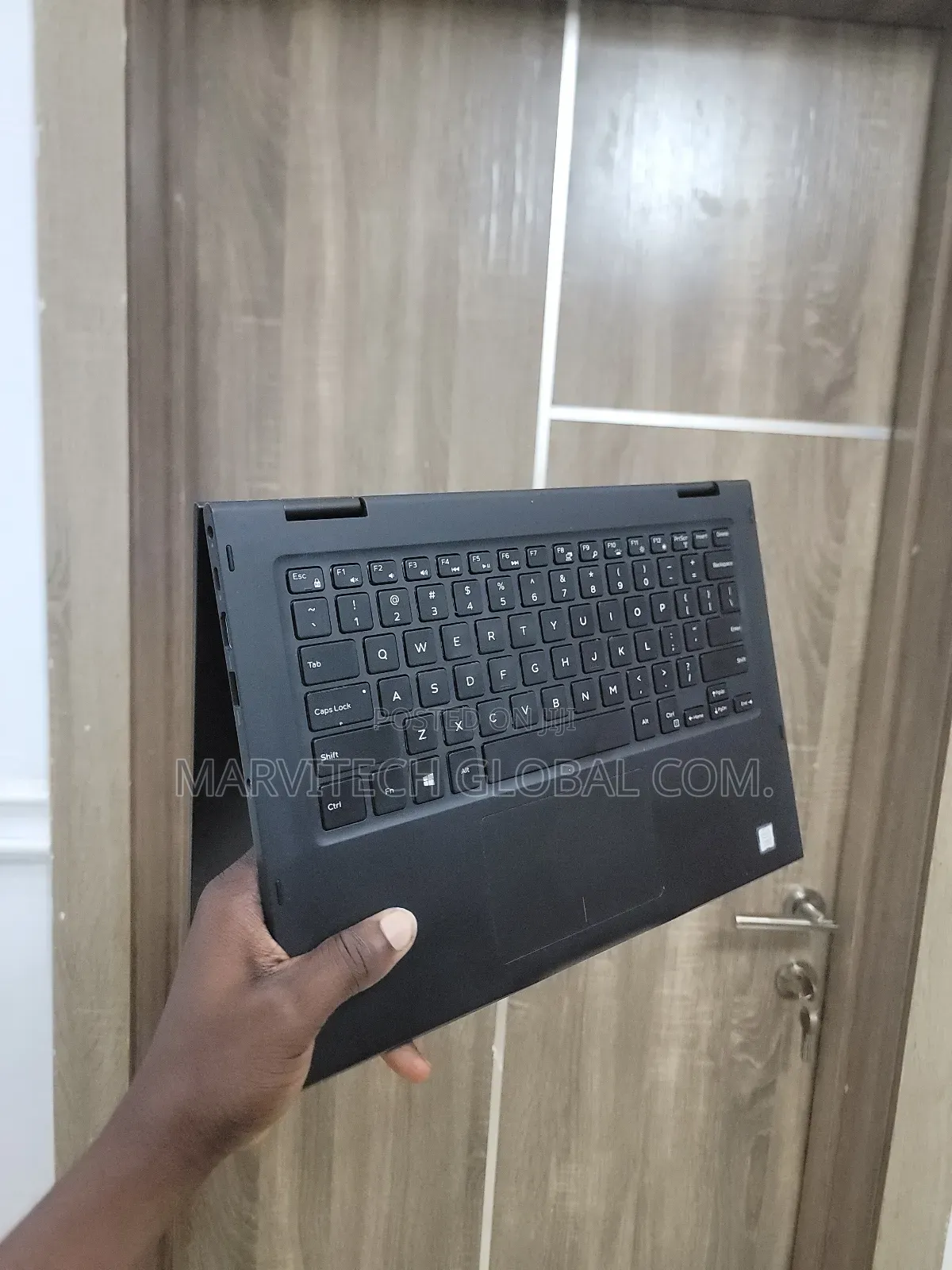 Laptop Dell Latitude 3390 2-in-1 8GB Intel Core i5 SSD 256GB