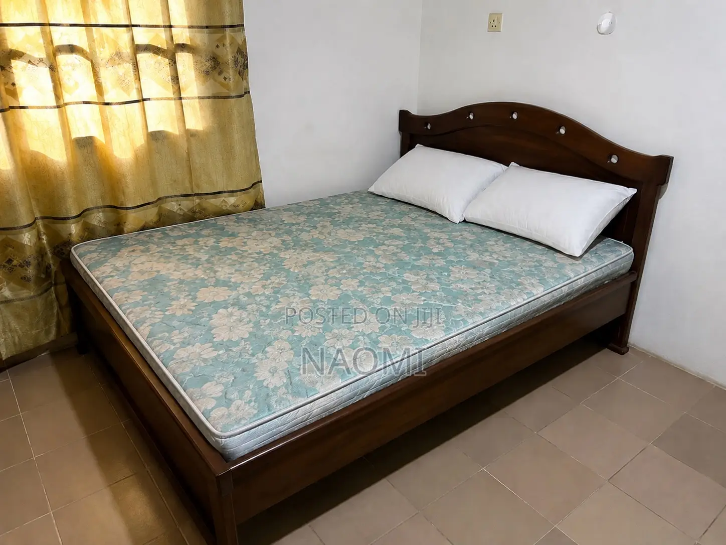 Wooden Bed Frame With Mattress – Strong Neat