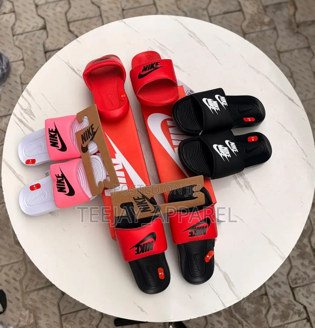 Nike Slides for Men Women – Stylish Casual Slippers