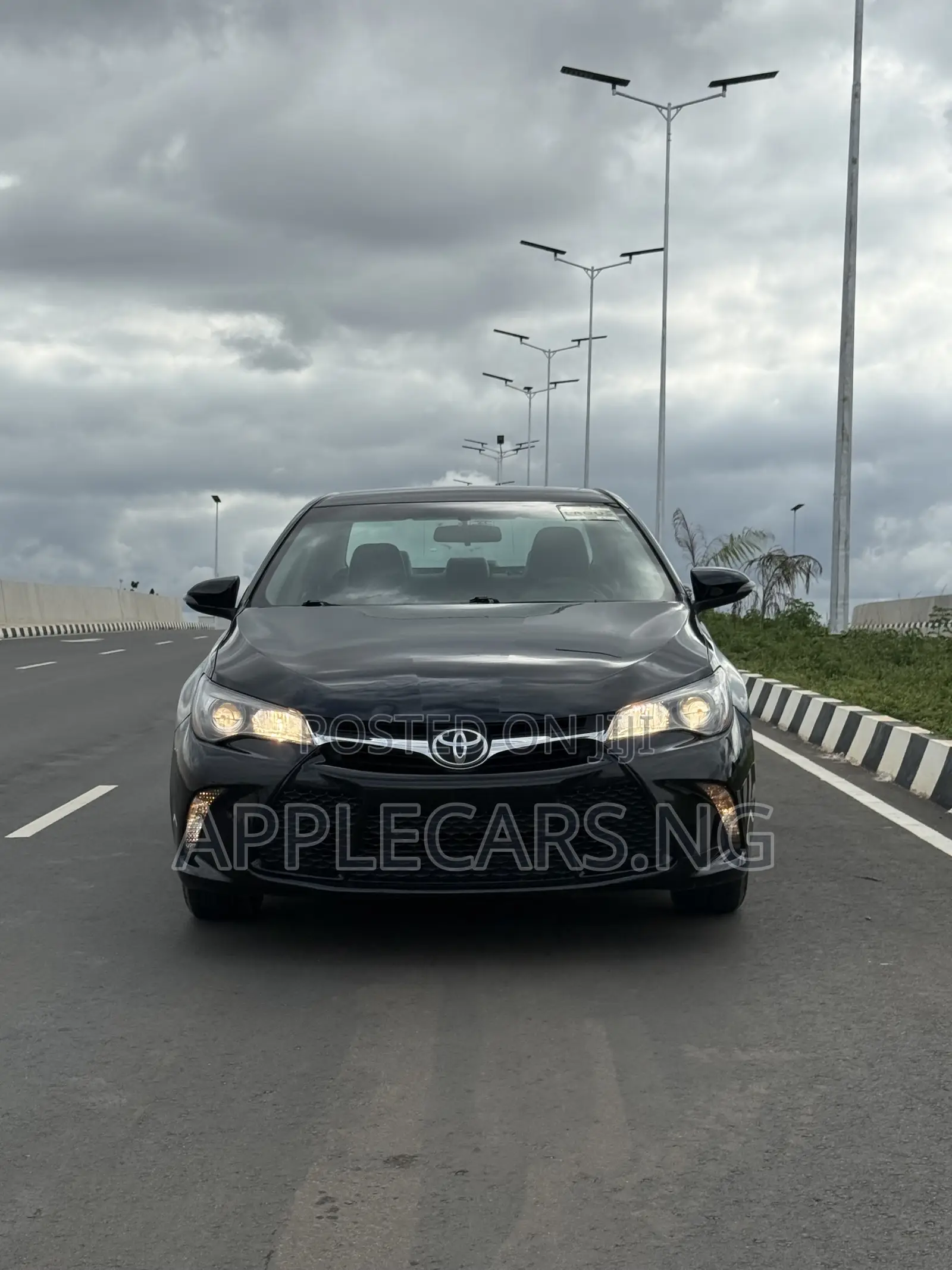 Toyota Camry SE 4dr Sedan (2.5L 4cyl 6A) 2015 Black