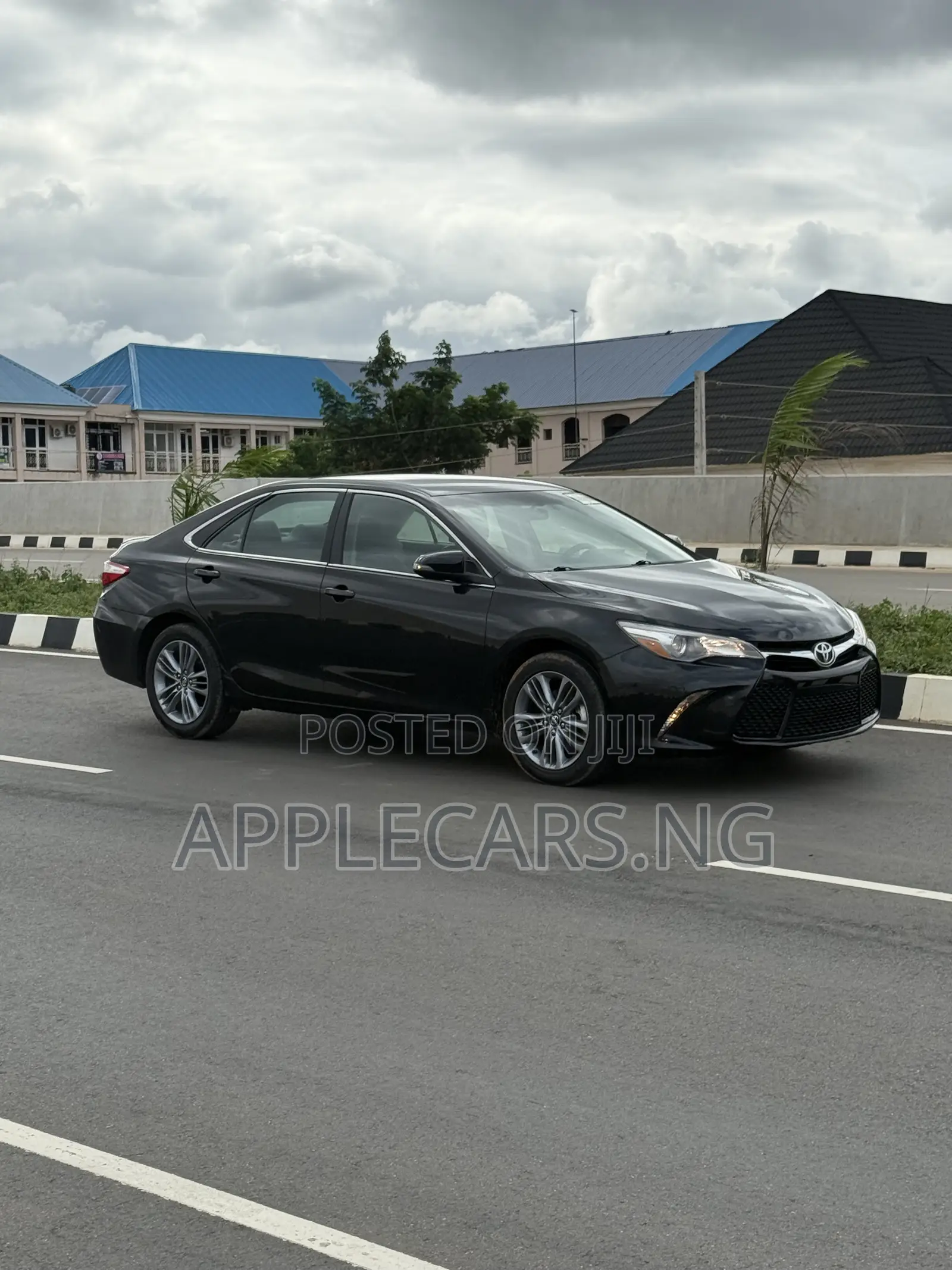 Toyota Camry SE 4dr Sedan (2.5L 4cyl 6A) 2015 Black