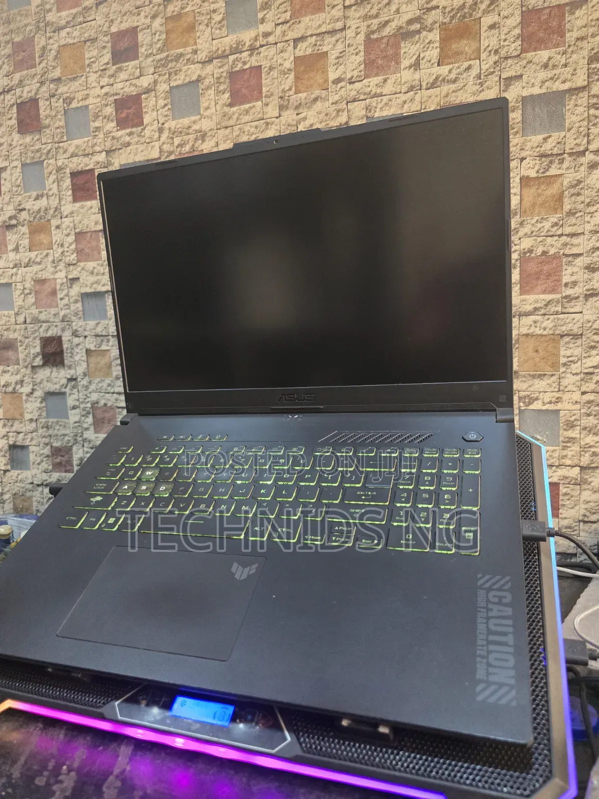 Laptop Asus TUF Gaming A17 16GB AMD Ryzen 7 SSD 1T