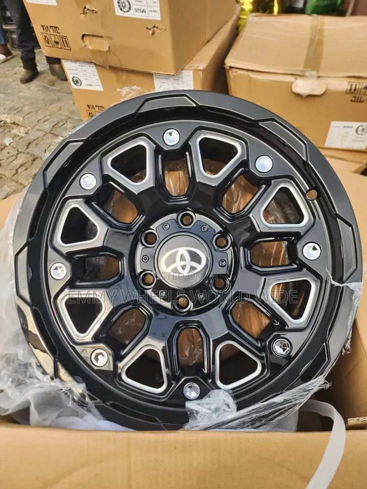 17inches for Toyota Hilux ,Tacoma Black Stainless Offroad Type
