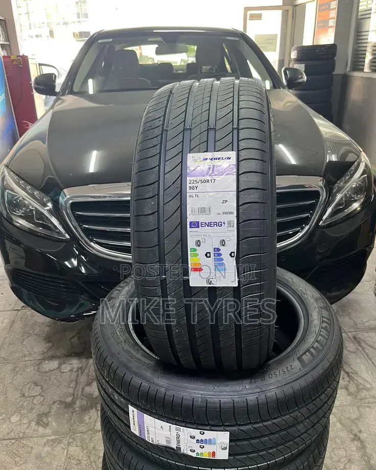 Brand New Michelin 225/50r17 Primacy 4 98Y