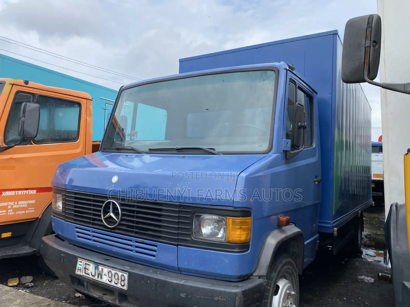 Mecedece 408D Cargo Truck