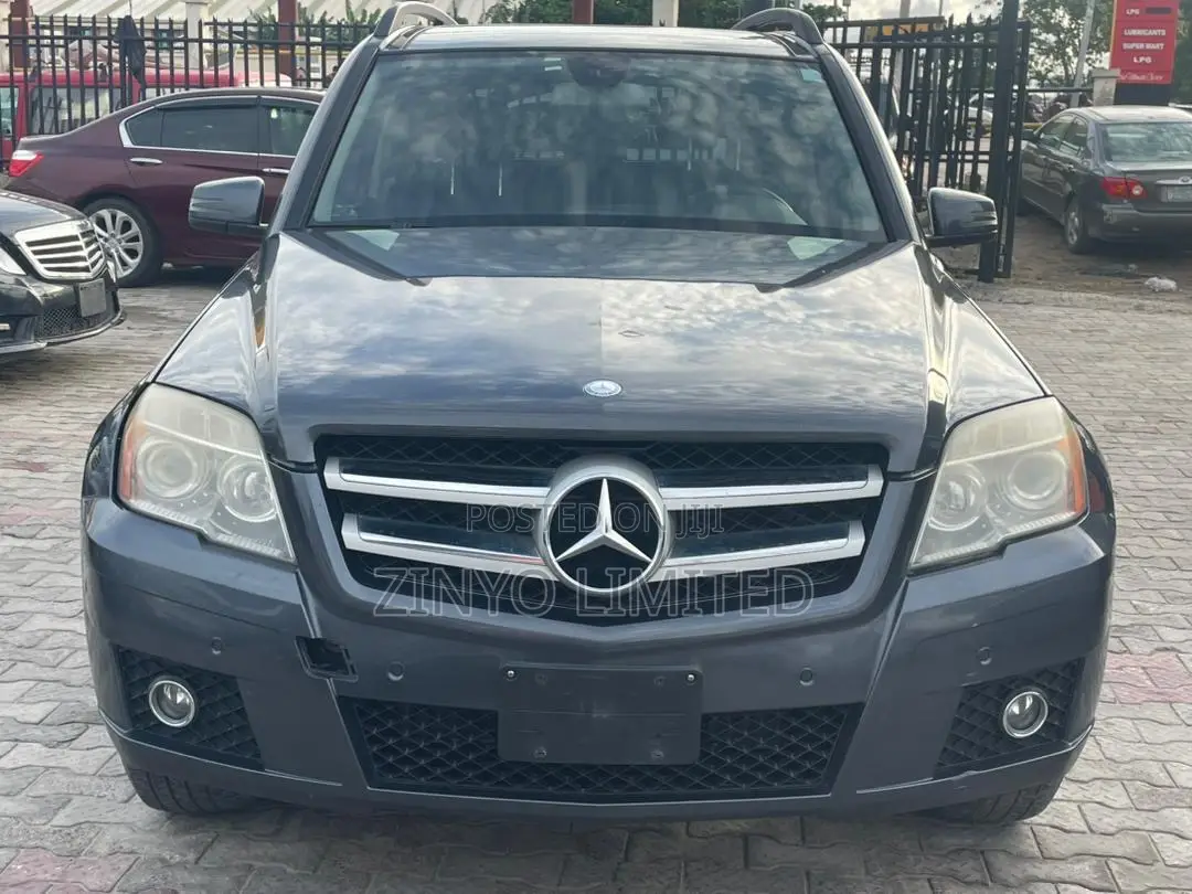 Mercedes-Benz GLK-Class 350 4MATIC 2011 Gray