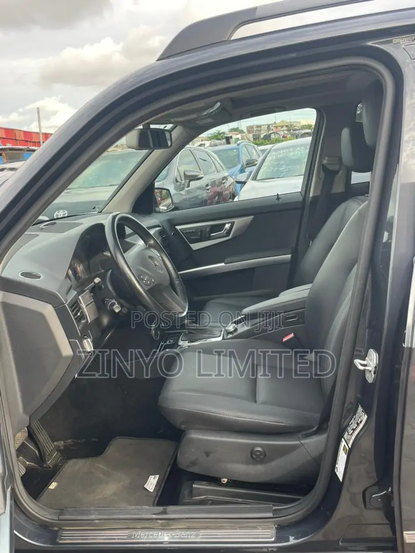 Mercedes-Benz GLK-Class 350 4MATIC 2011 Gray