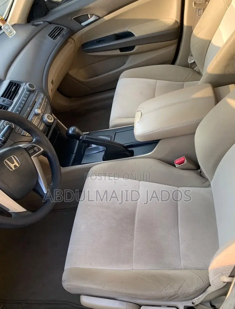 Honda Accord 2010 Black