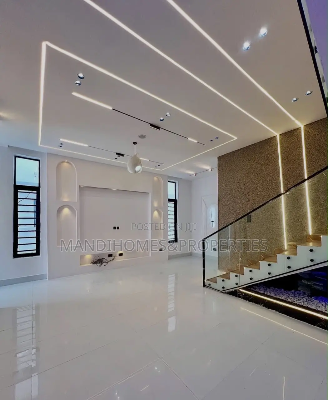 4bdrm Duplex in Lekki for sale