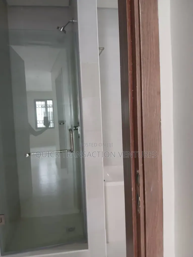 4bdrm Duplex in Diamond Estate, Sangotedo for rent