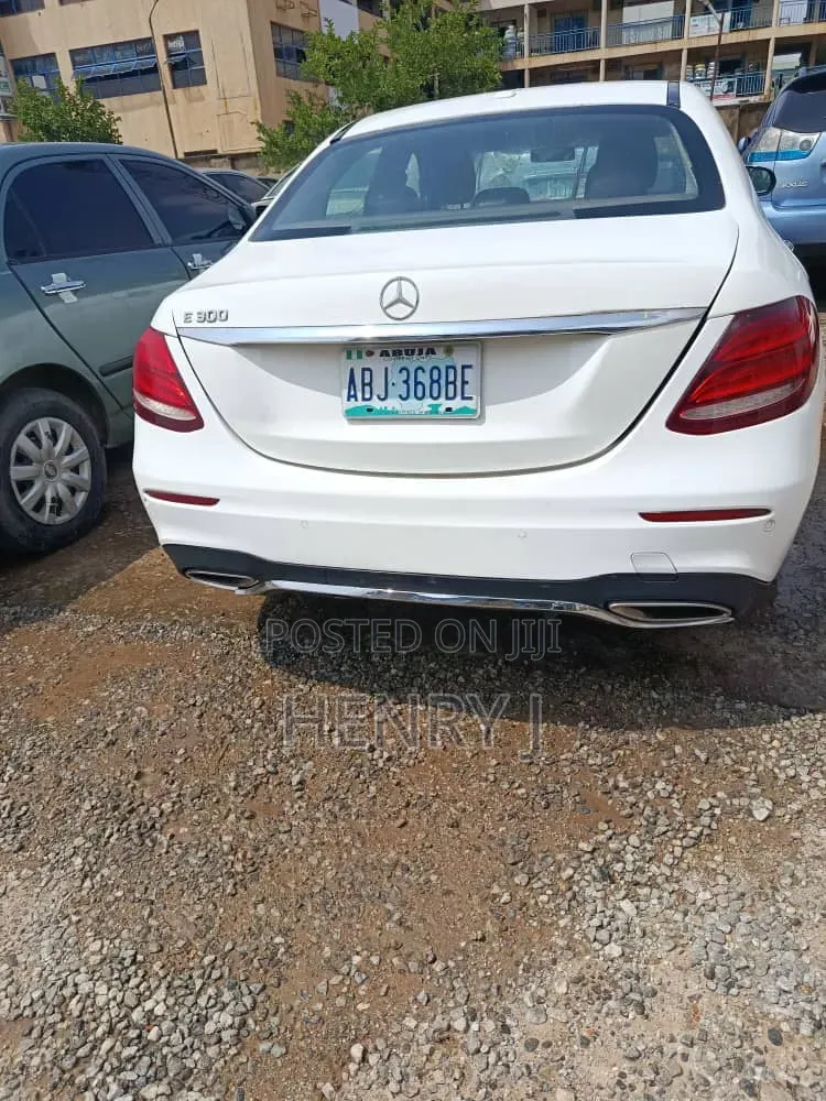 Mercedes-Benz E300 2018 White