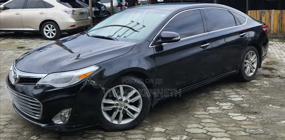 Toyota Avalon 2014 Black