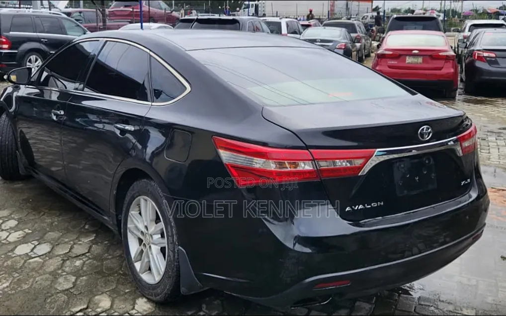 Toyota Avalon 2014 Black