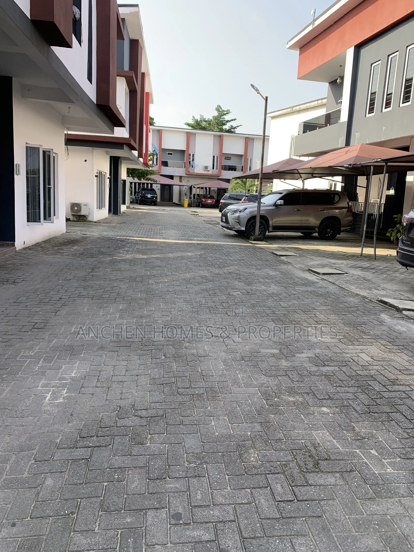 5bdrm Duplex in Zero Flooded And, Lekki for sale