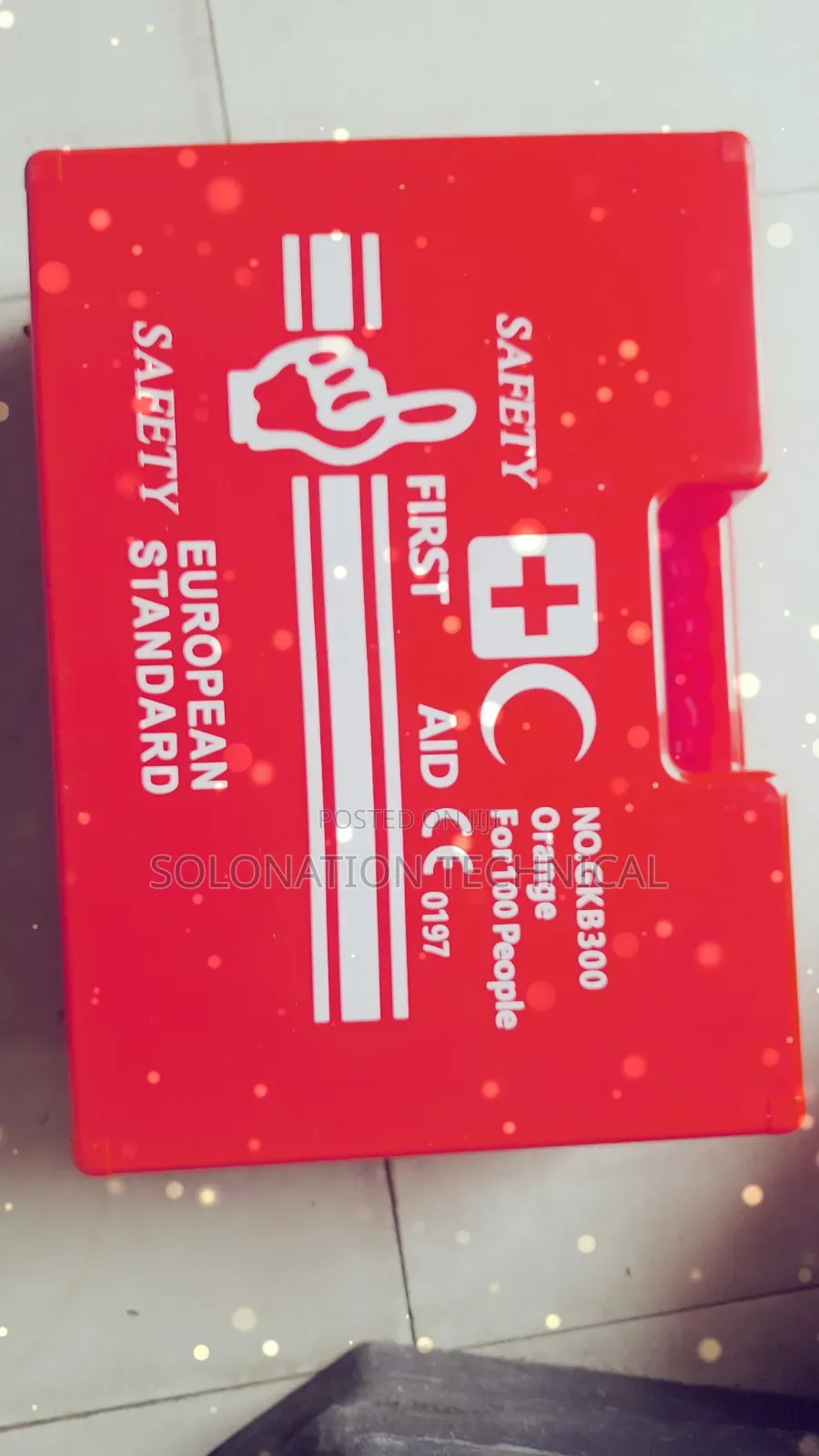 First Aid Box and Accessories for 100 People