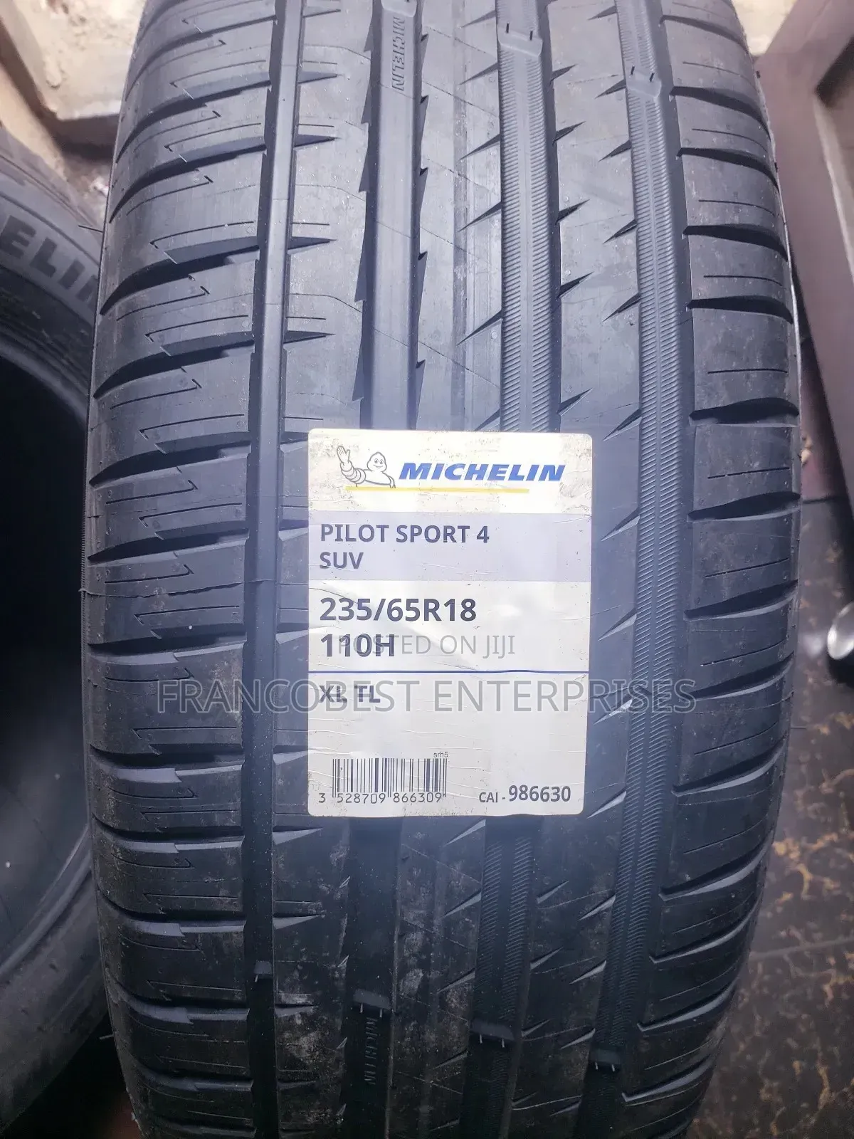 235/65r18 Michelin Tyre