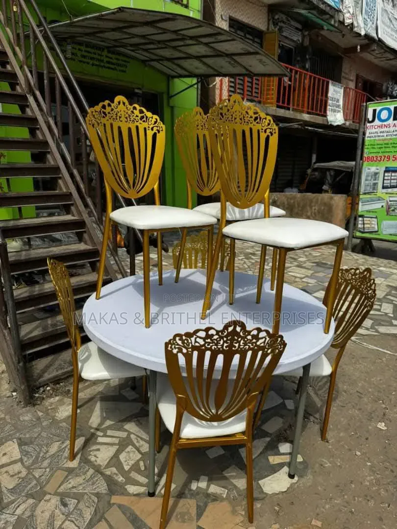 High Quality and Classy Events Chairs