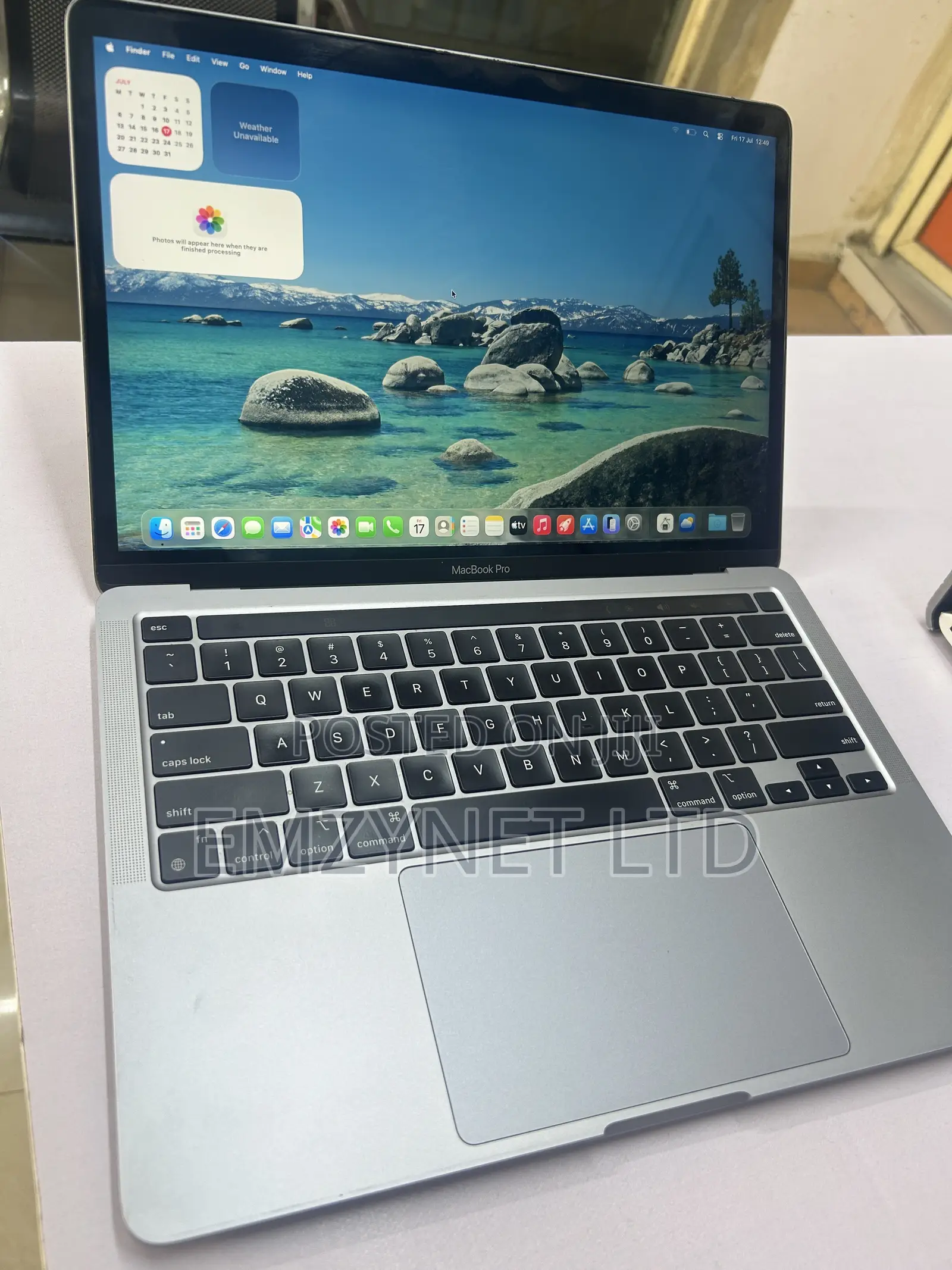Laptop Apple MacBook Pro 2020 8GB Apple M1 SSD 256GB