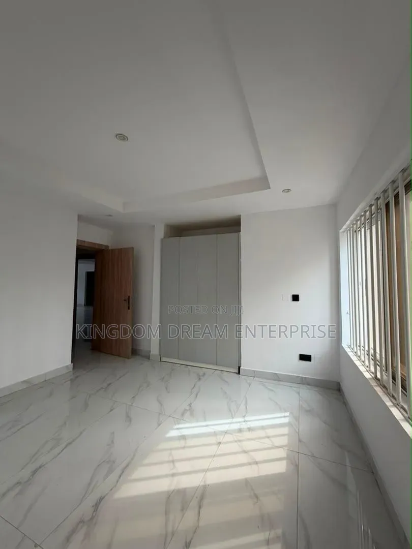 2bdrm Apartment in Maplewood Estate, Oko-Oba for rent
