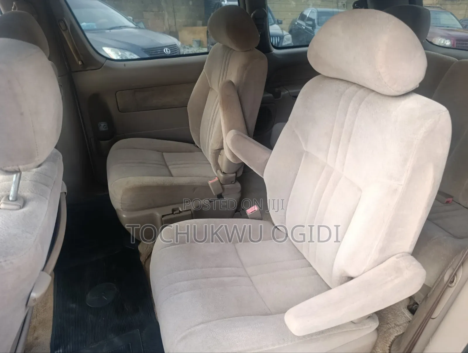 Toyota Sienna 2002 Brown