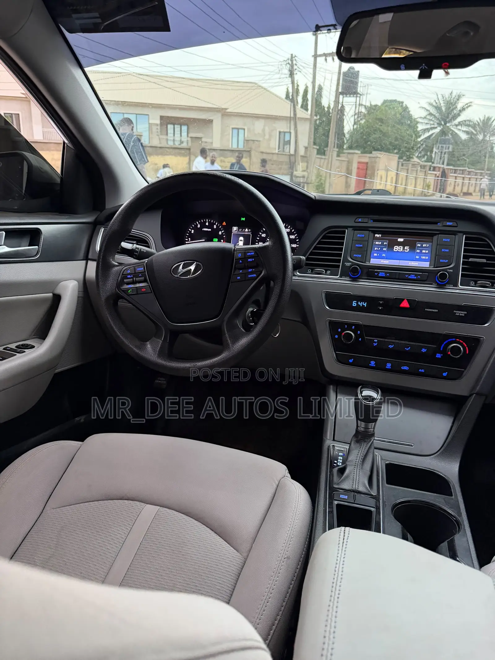 Hyundai Sonata Sport 4dr Sedan (2.4L 4cyl 6A) 2015 Silver