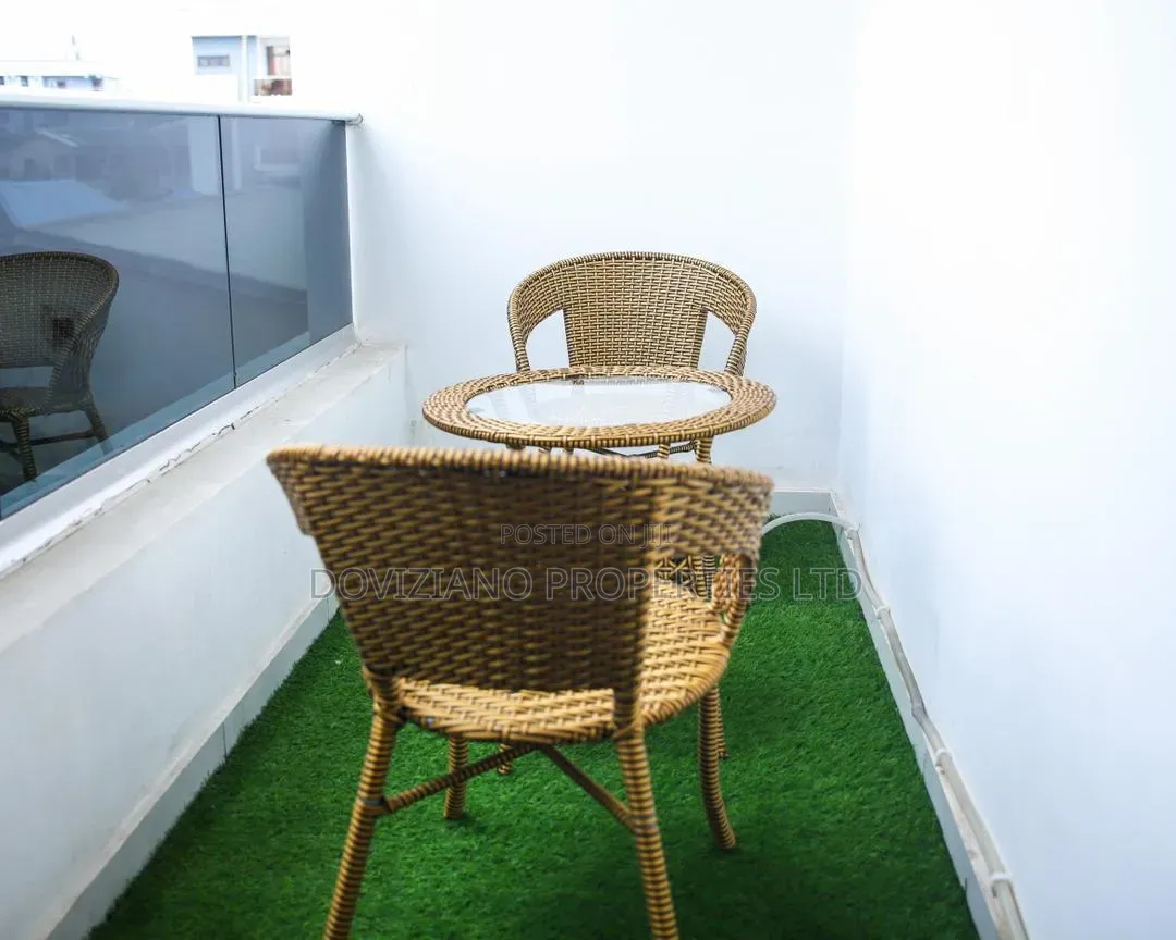 Furnished 4bdrm Duplex in Chevron for rent