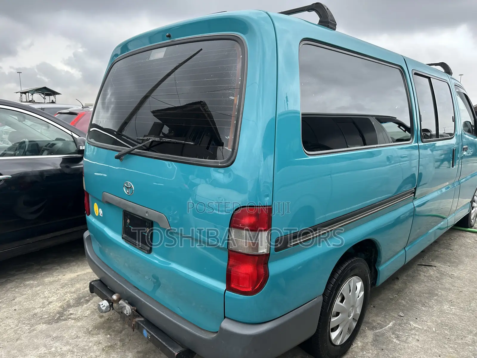 Toyota HiAce 2003 Green